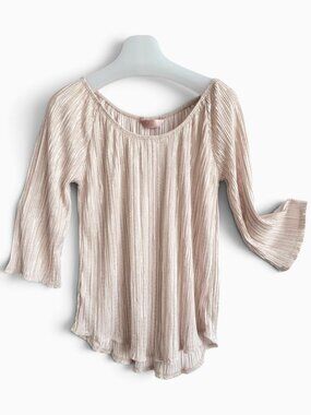 Amana Metallic Champagne Pleated Blouse S Bell Sleeve Shimmer Party Holiday Chic